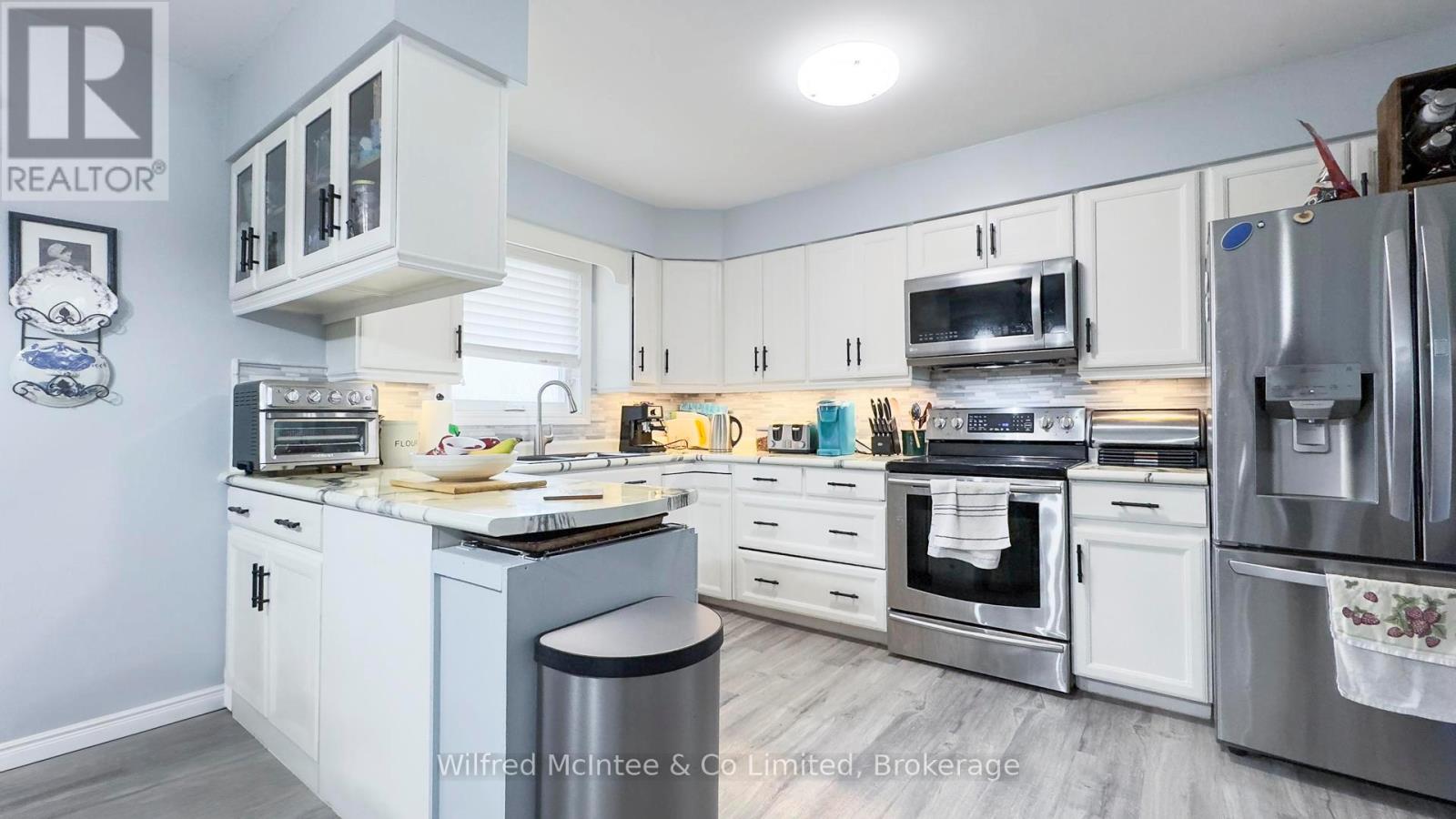 689 21st A Avenue, Hanover, Ontario  N4N 3M2 - Photo 22 - X12096872
