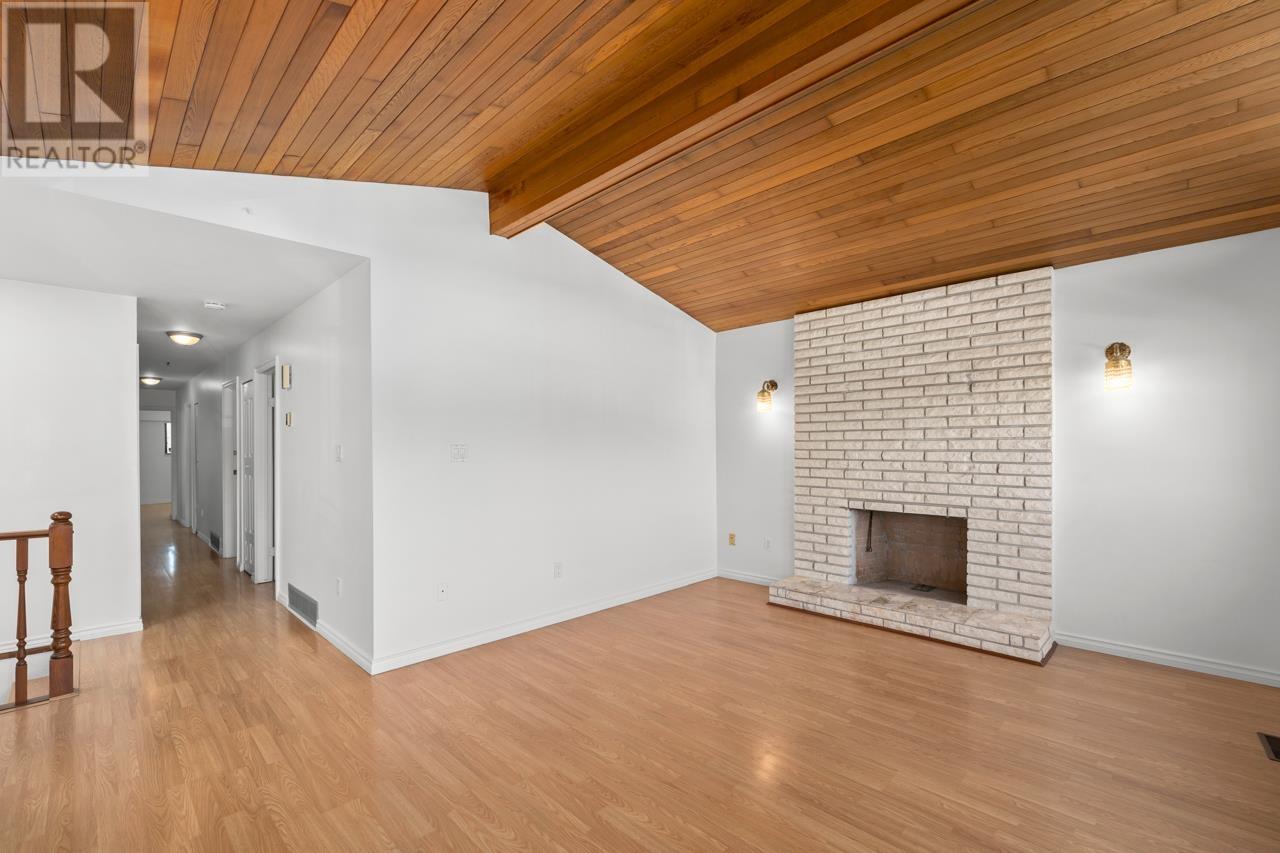 5286 Dominion Street, Burnaby, British Columbia  V5G 1E2 - Photo 9 - R2992557