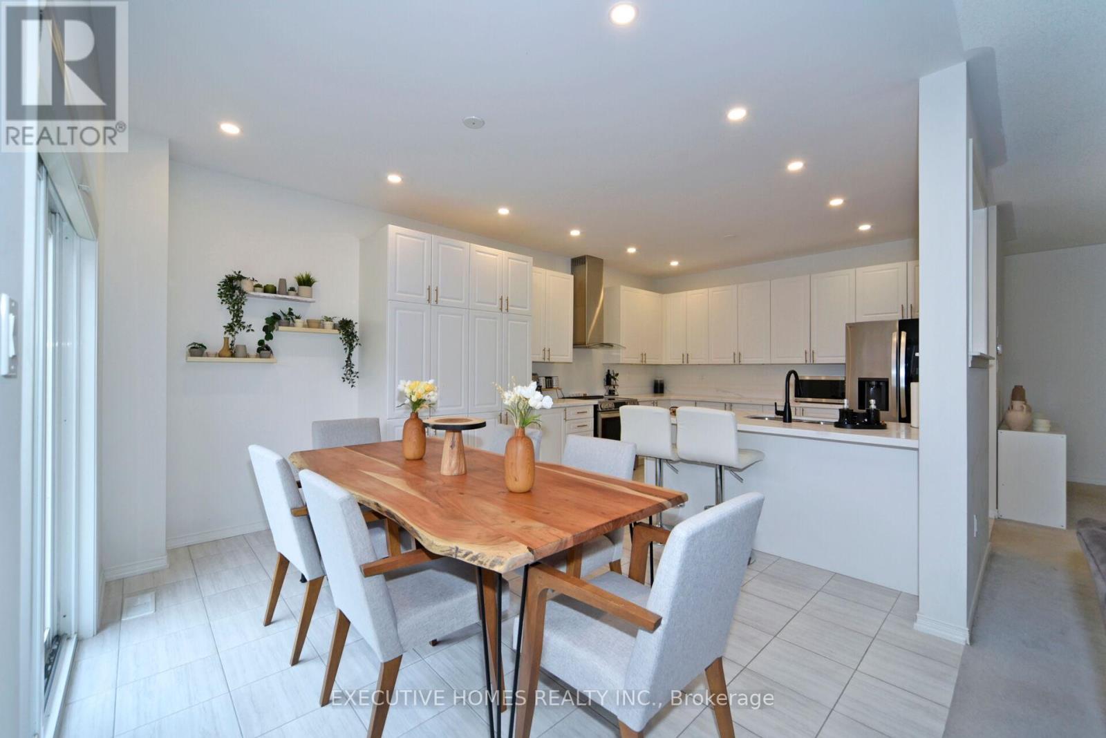 1781 William Lott Drive, Oshawa, Ontario  L1K 0Y2 - Photo 2 - E12096873