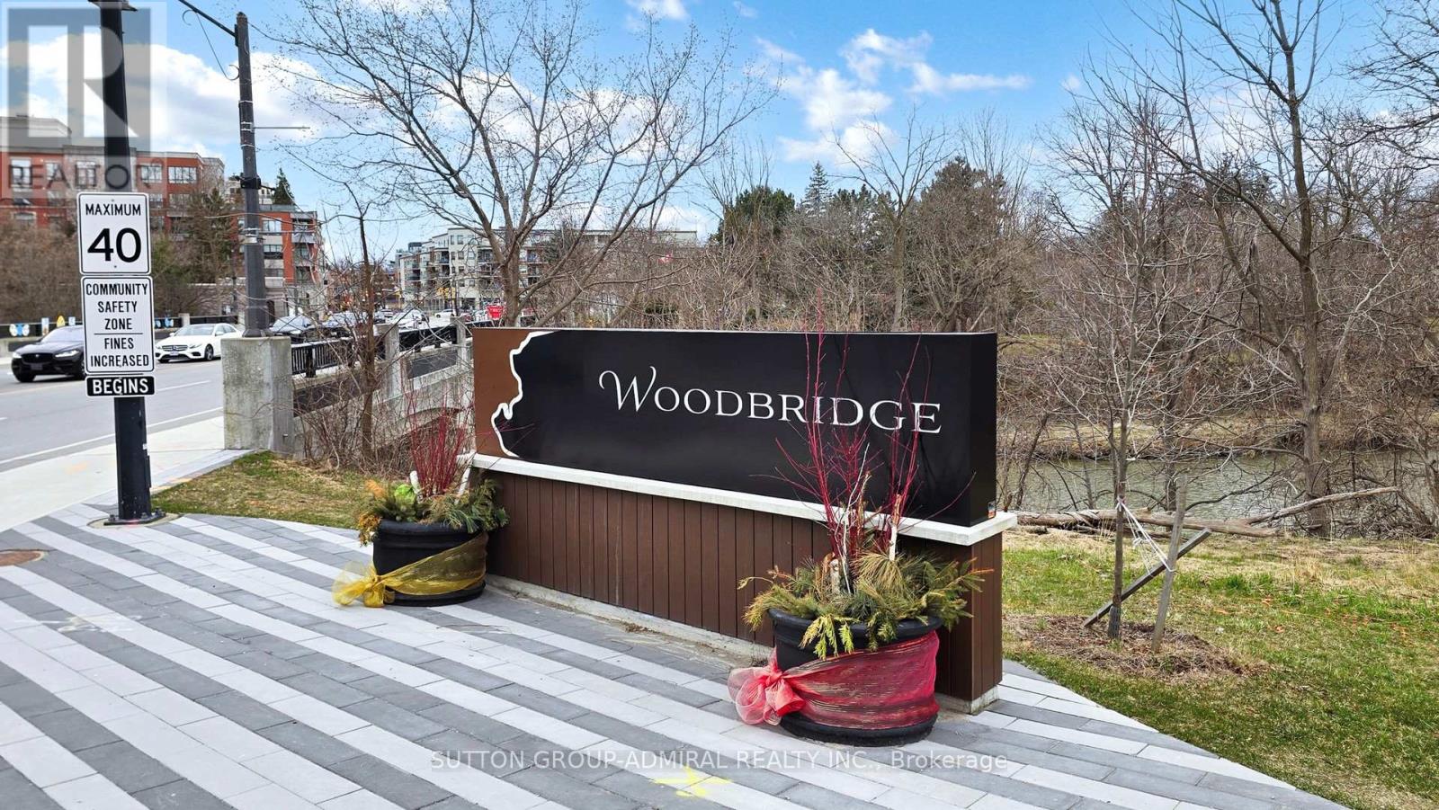 Property at 225 - 86 WOODBRIDGE AVENUE image 2