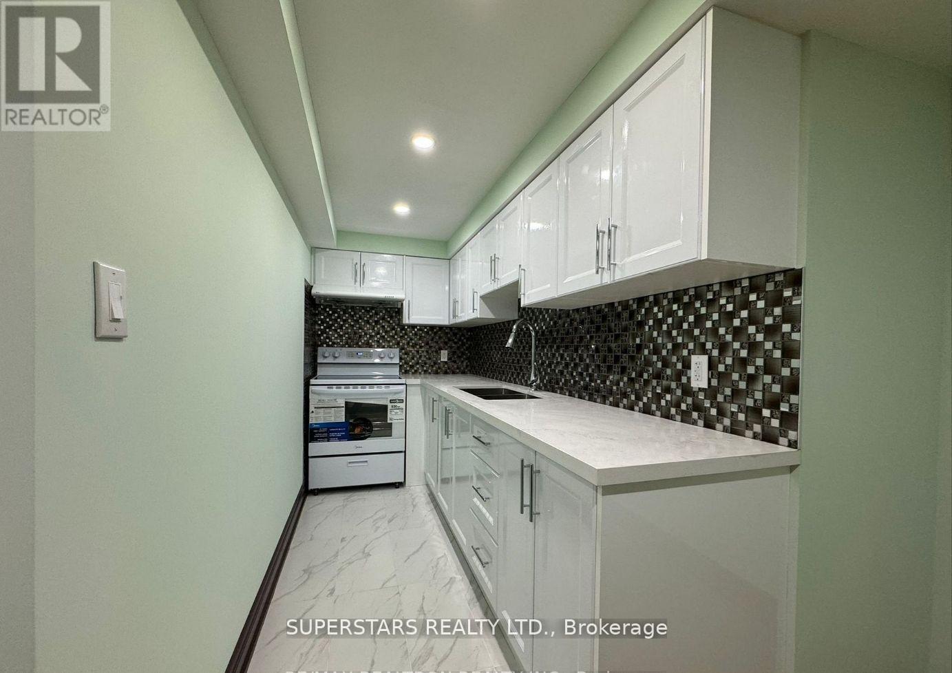 742 Hammersly Boulevard, Markham, Ontario  L6E 2B2 - Photo 4 - N12096946