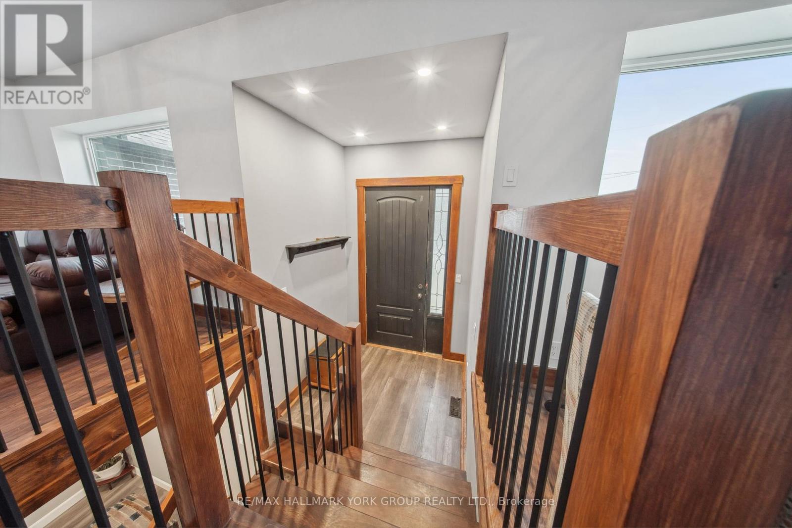 Property at 286 MIAMI DRIVE image 2