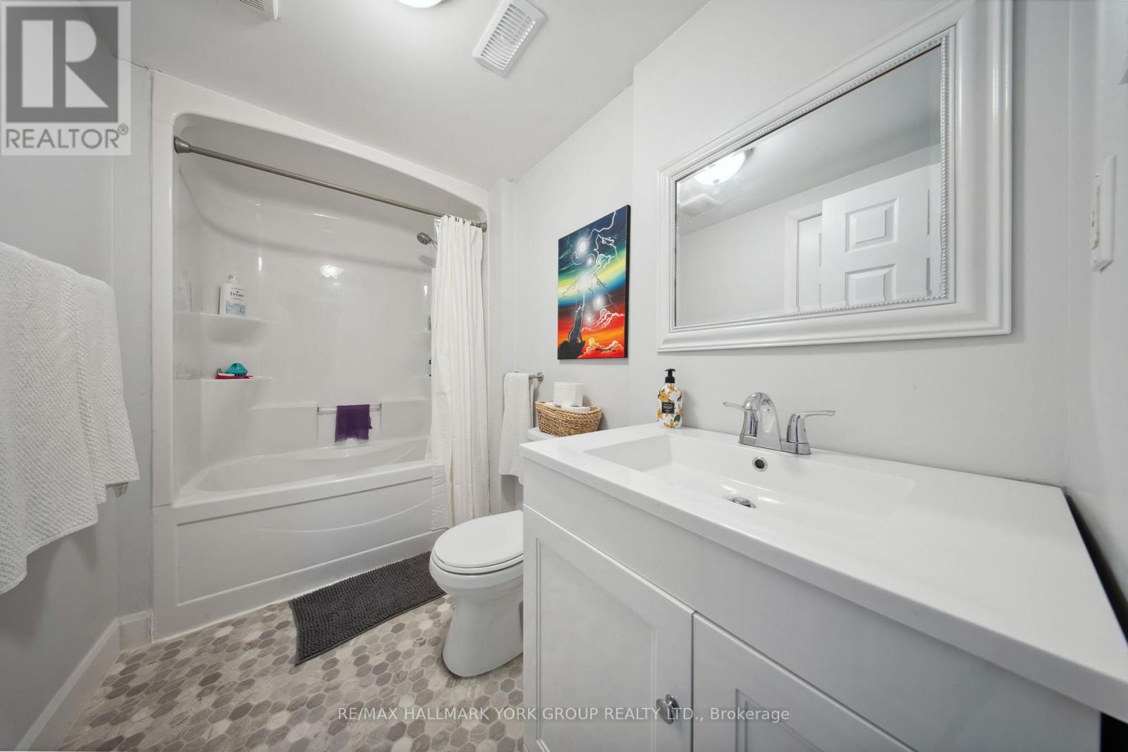 286 Miami Drive, Georgina, Ontario  L4P 2Z4 - Photo 29 - N12096952
