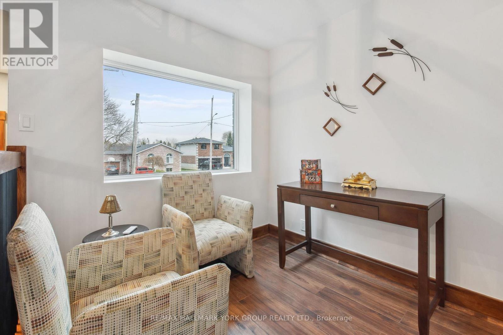 286 Miami Drive, Georgina, Ontario  L4P 2Z4 - Photo 6 - N12096952