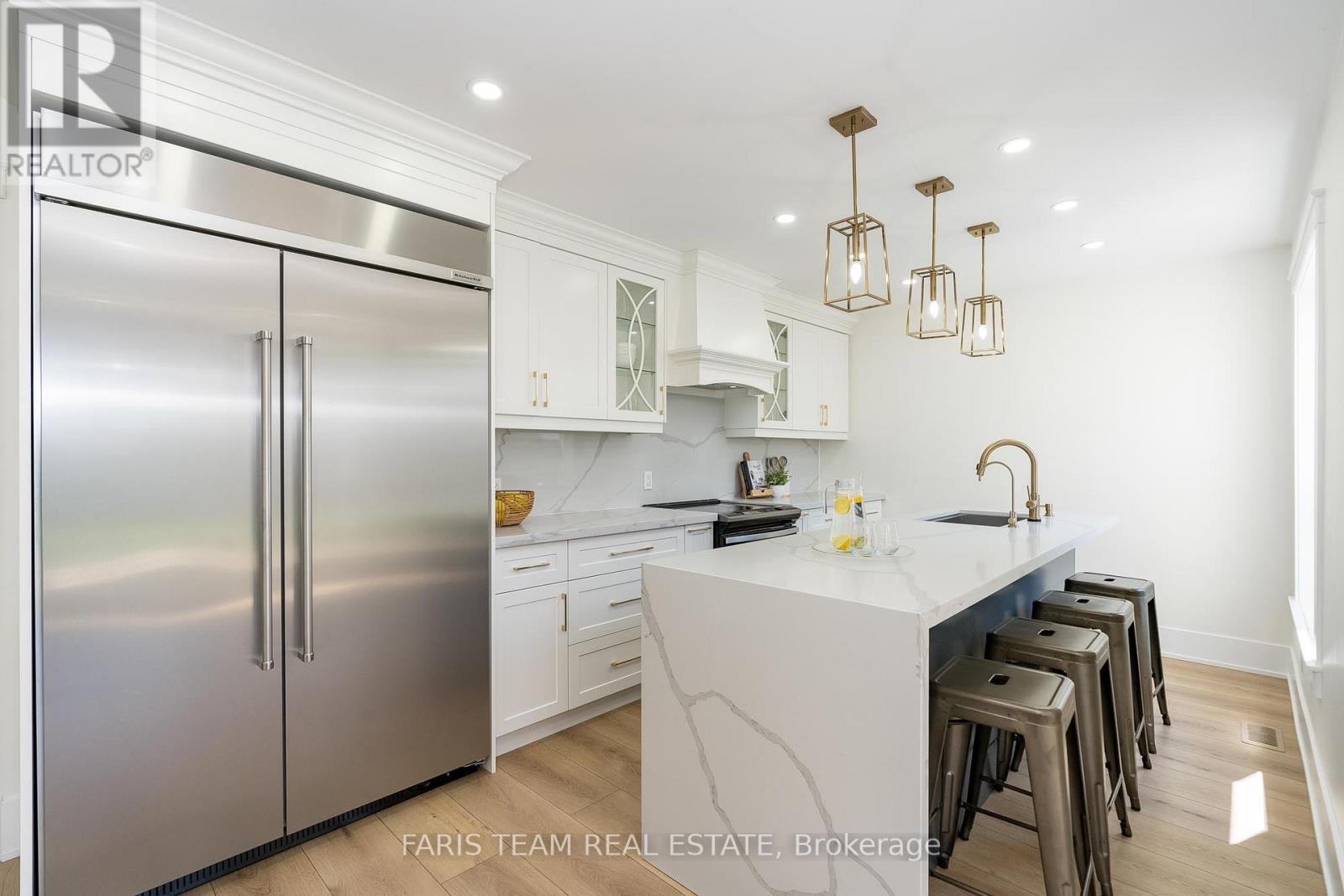 Property at 58 GIRDWOOD DRIVE image 3