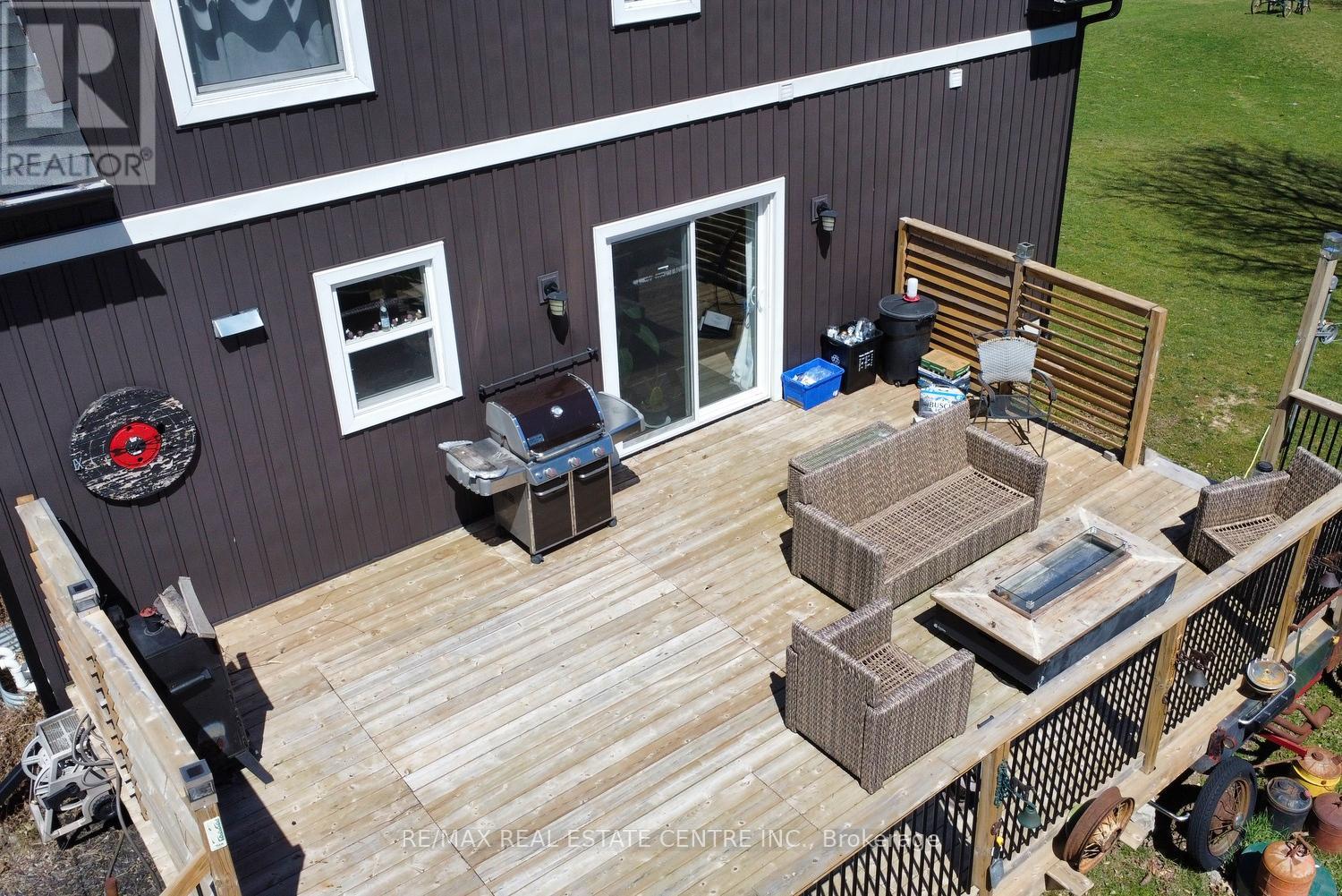 1364 Thompson Road E, Haldimand, Ontario  N0E 1Y0 - Photo 38 - X12096855
