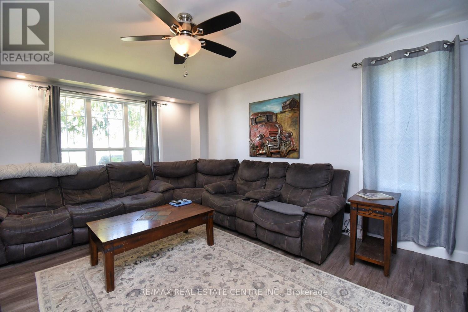 1364 Thompson Road E, Haldimand, Ontario  N0E 1Y0 - Photo 5 - X12096855