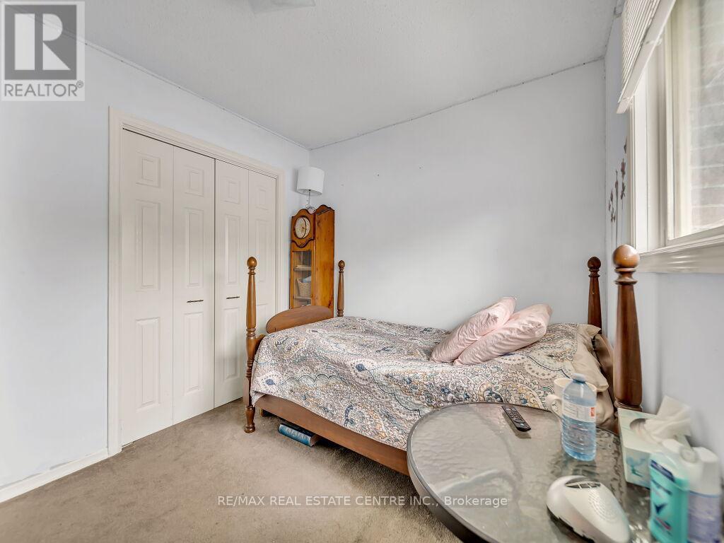 125 Biehn Drive, Kitchener, Ontario  N2R 1M6 - Photo 20 - X12096923