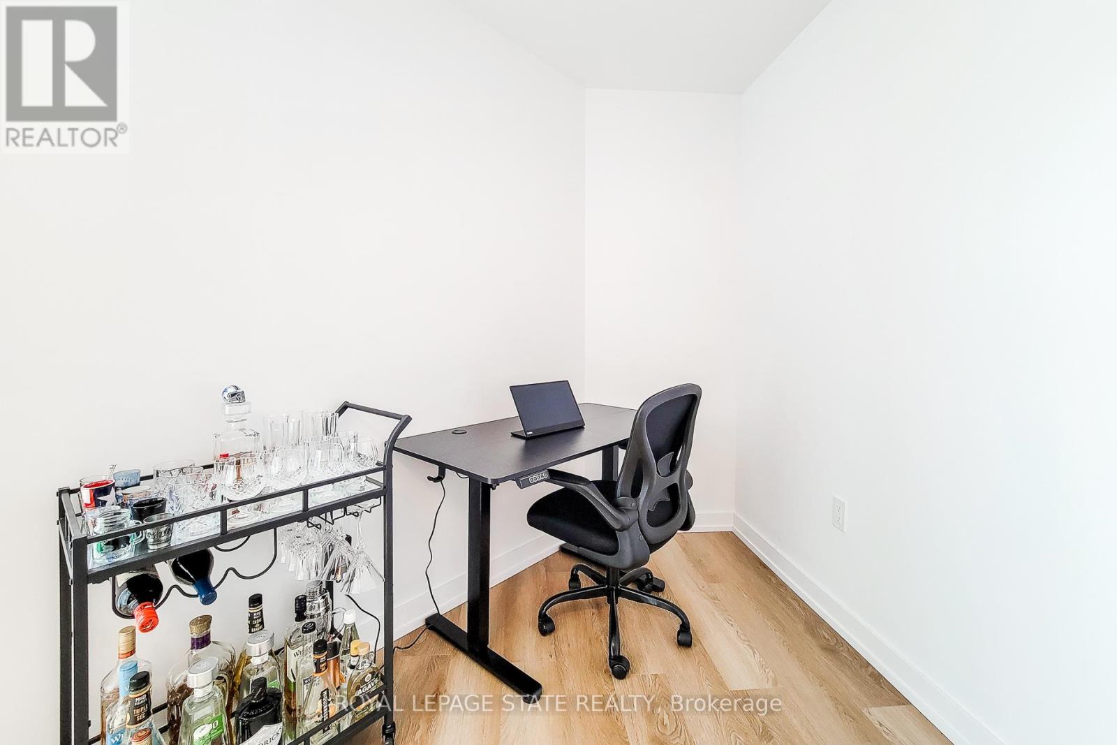 10 Mallard Trail, Hamilton, Ontario  L8B 2A7 - Photo 15 - X12096945