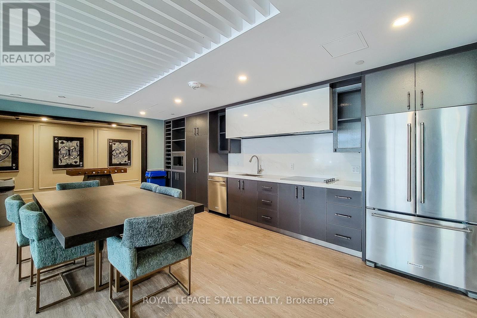 10 Mallard Trail, Hamilton, Ontario  L8B 2A7 - Photo 47 - X12096945