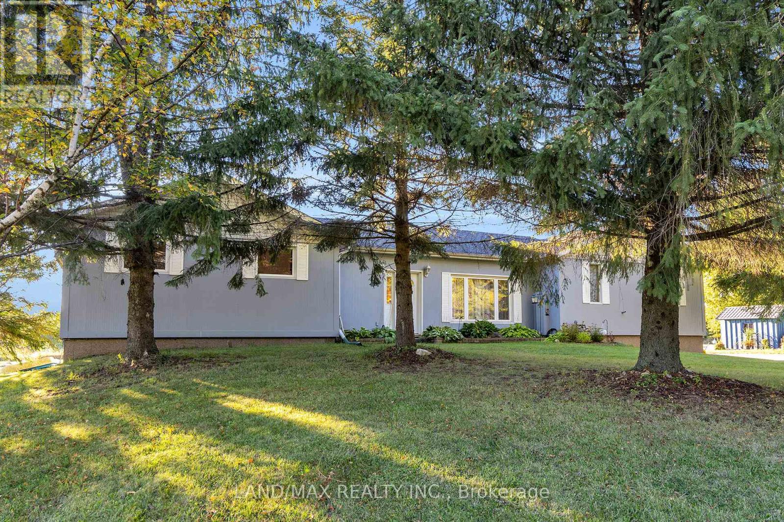 Property at 516236 COUNTY RD 124 image 2