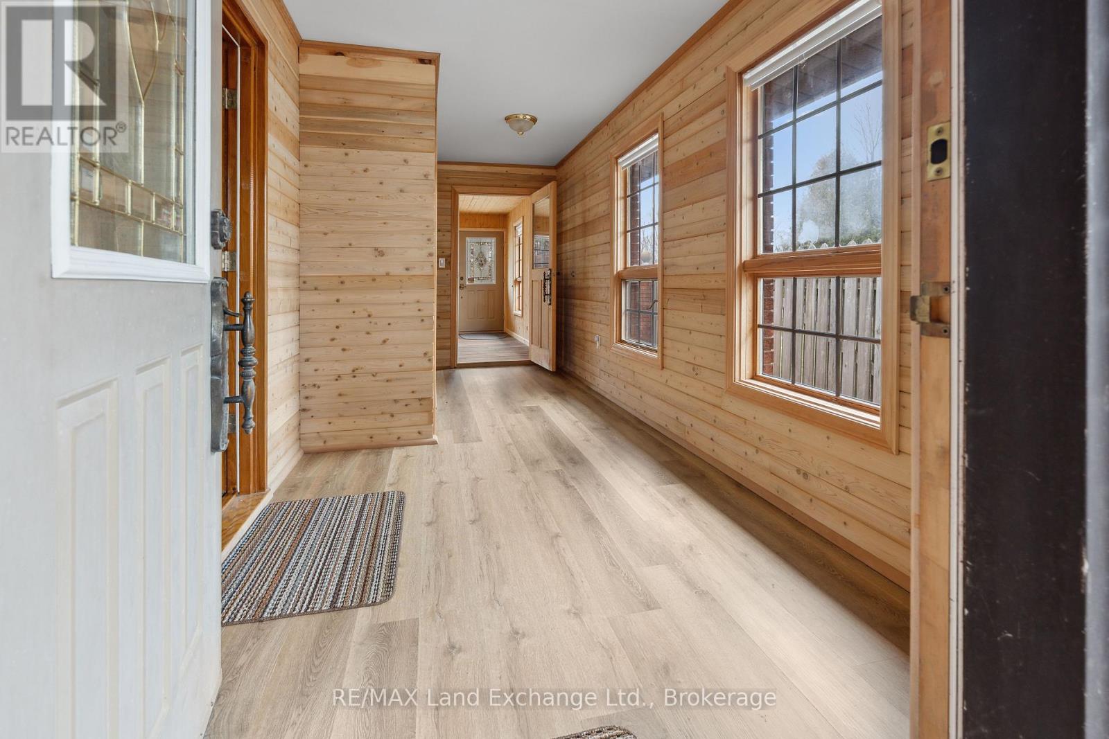 347 Tyendinaga Drive, Saugeen Shores, Ontario  N0H 2L0 - Photo 11 - X12091303