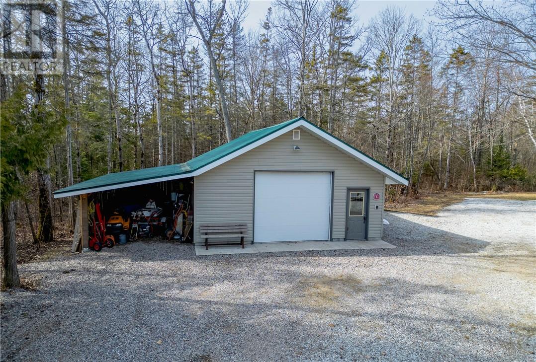 275 South Line Road, Gore Bay, Ontario  P0P 1H0 - Photo 3 - 2121724