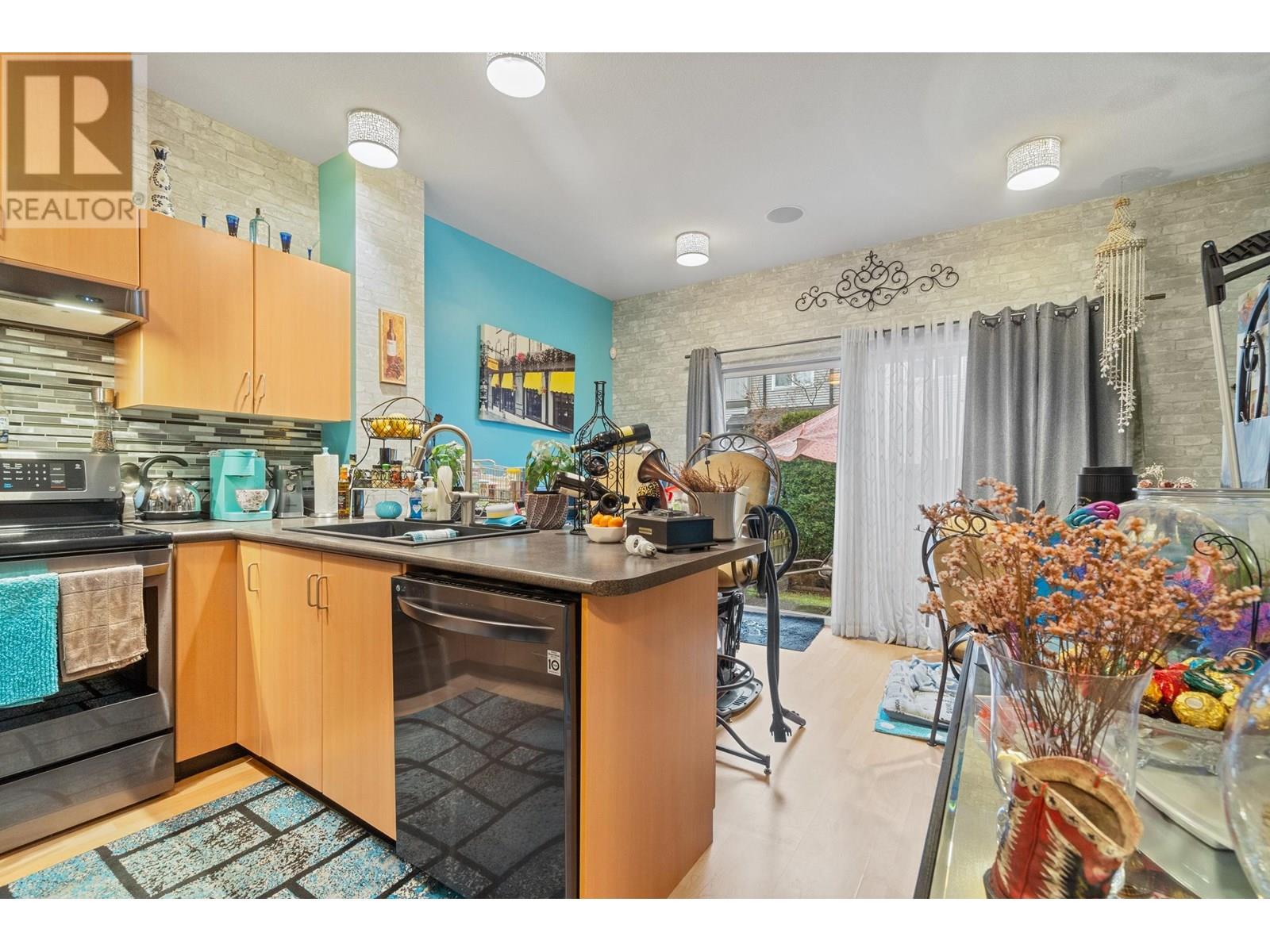 144 1055 Riverwood Gate, Port Coquitlam, British Columbia  V3B 8C3 - Photo 6 - R2990691