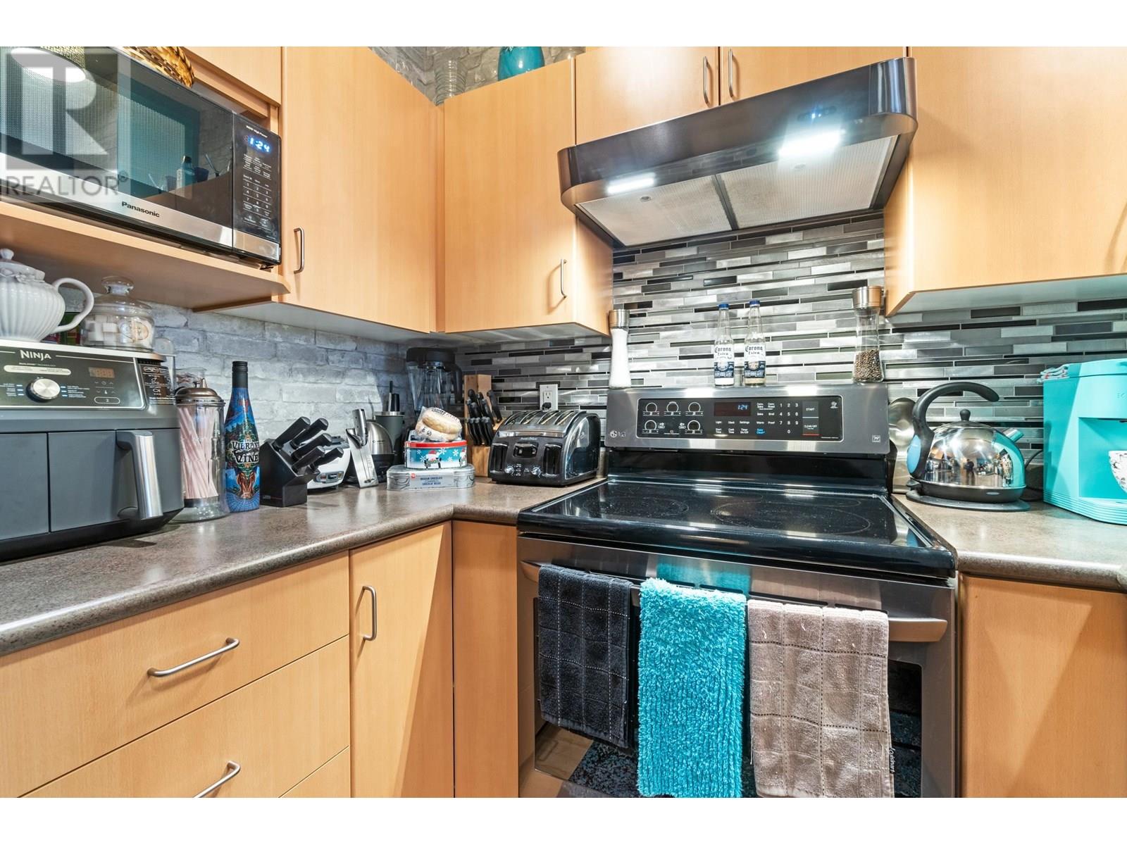 144 1055 Riverwood Gate, Port Coquitlam, British Columbia  V3B 8C3 - Photo 8 - R2990691