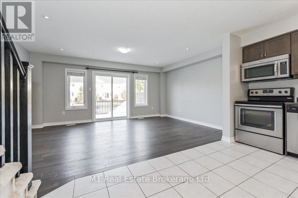 102w - 102 Westminster Crescent, Centre Wellington, Ontario  N1M 1Y8 - Photo 13 - X12096907