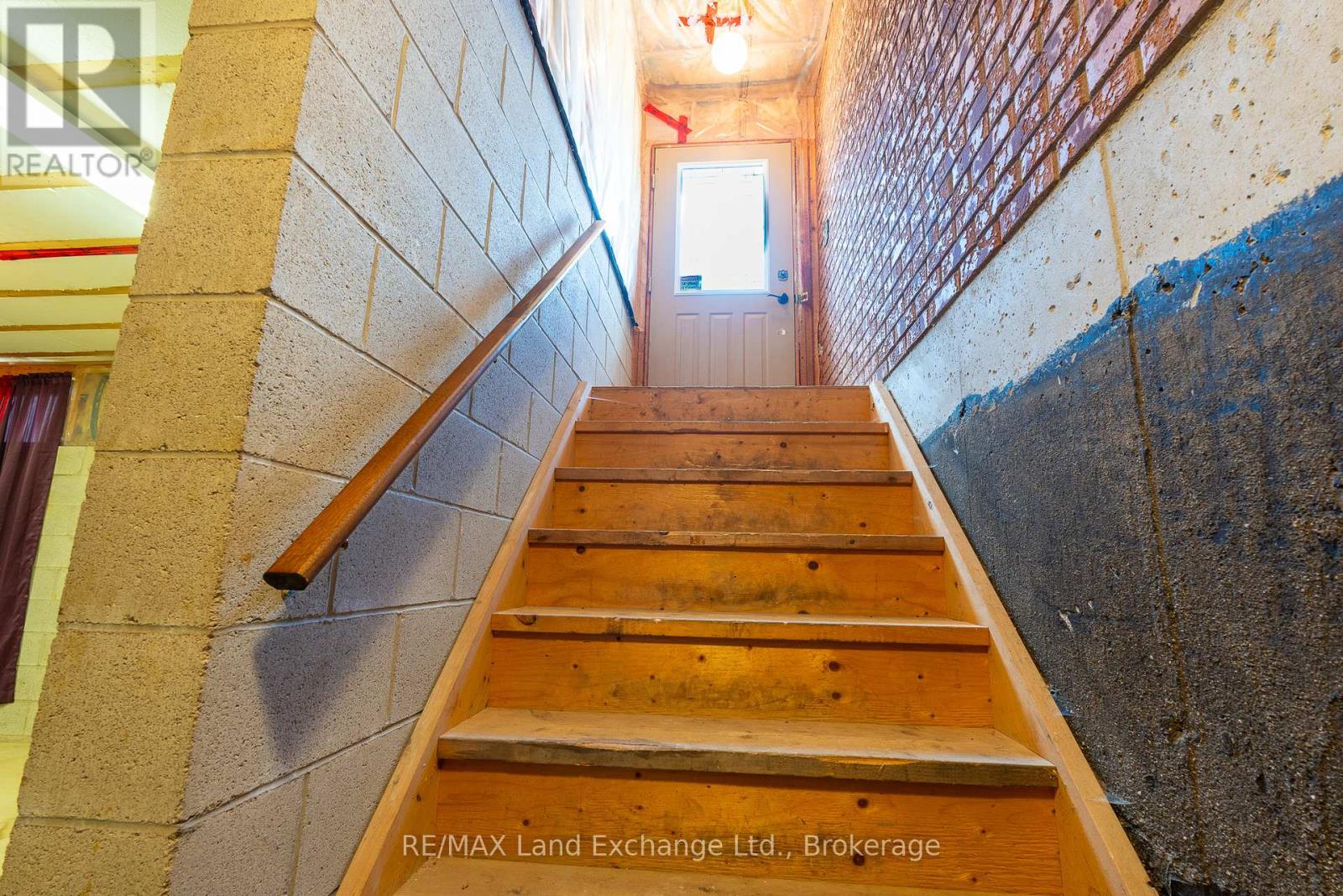 347 Tyendinaga Drive, Saugeen Shores, Ontario  N0H 2L0 - Photo 40 - X12091303