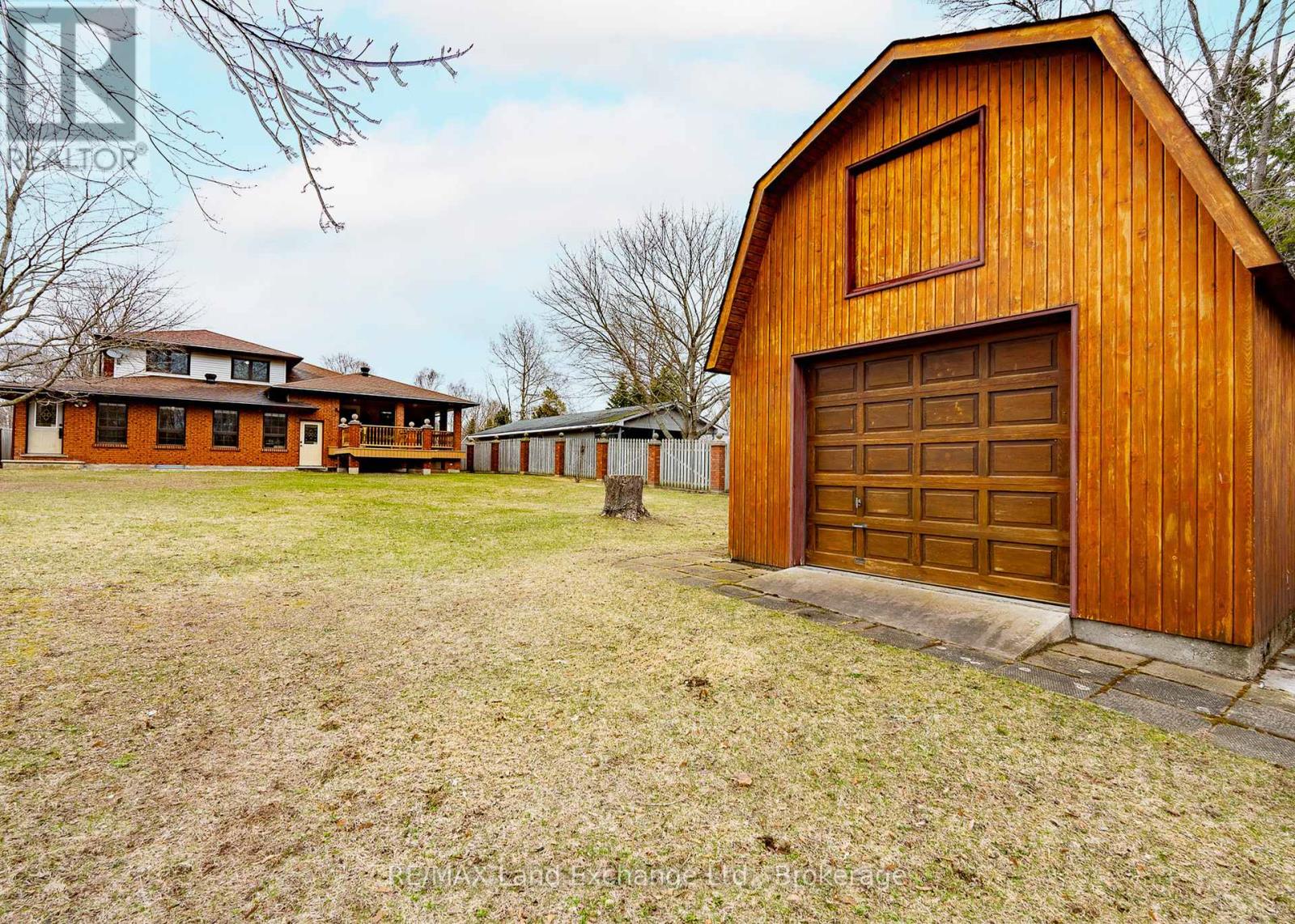 347 Tyendinaga Drive, Saugeen Shores, Ontario  N0H 2L0 - Photo 42 - X12091303