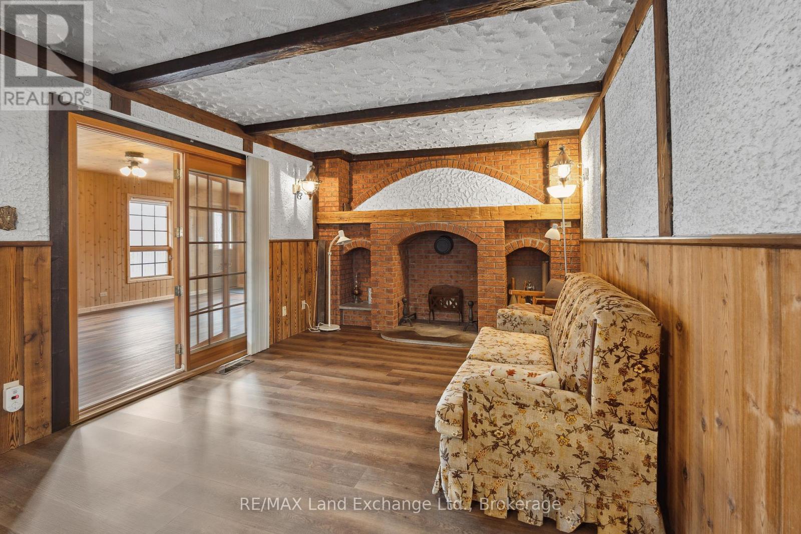 347 Tyendinaga Drive, Saugeen Shores, Ontario  N0H 2L0 - Photo 16 - X12091303