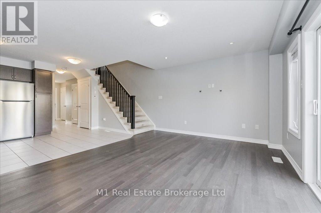 102w - 102 Westminster Crescent, Centre Wellington, Ontario  N1M 1Y8 - Photo 17 - X12096907