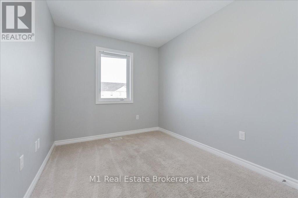102w - 102 Westminster Crescent, Centre Wellington, Ontario  N1M 1Y8 - Photo 25 - X12096907