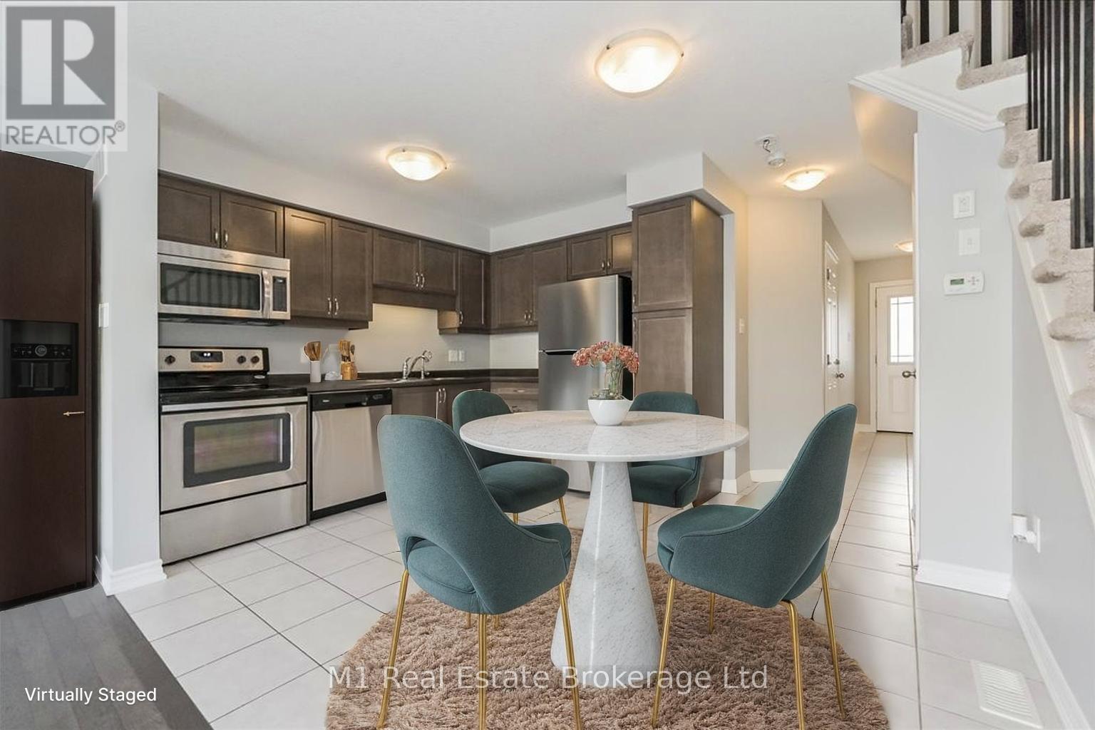 102w - 102 Westminster Crescent, Centre Wellington, Ontario  N1M 1Y8 - Photo 6 - X12096907