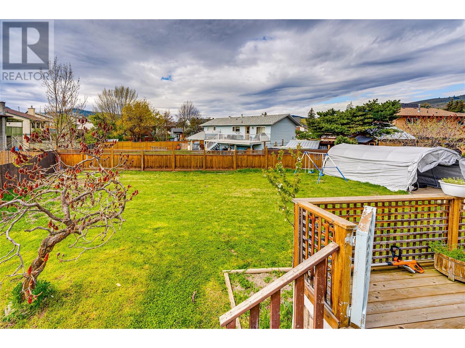 Property at 2704 Alvaston Place image 4