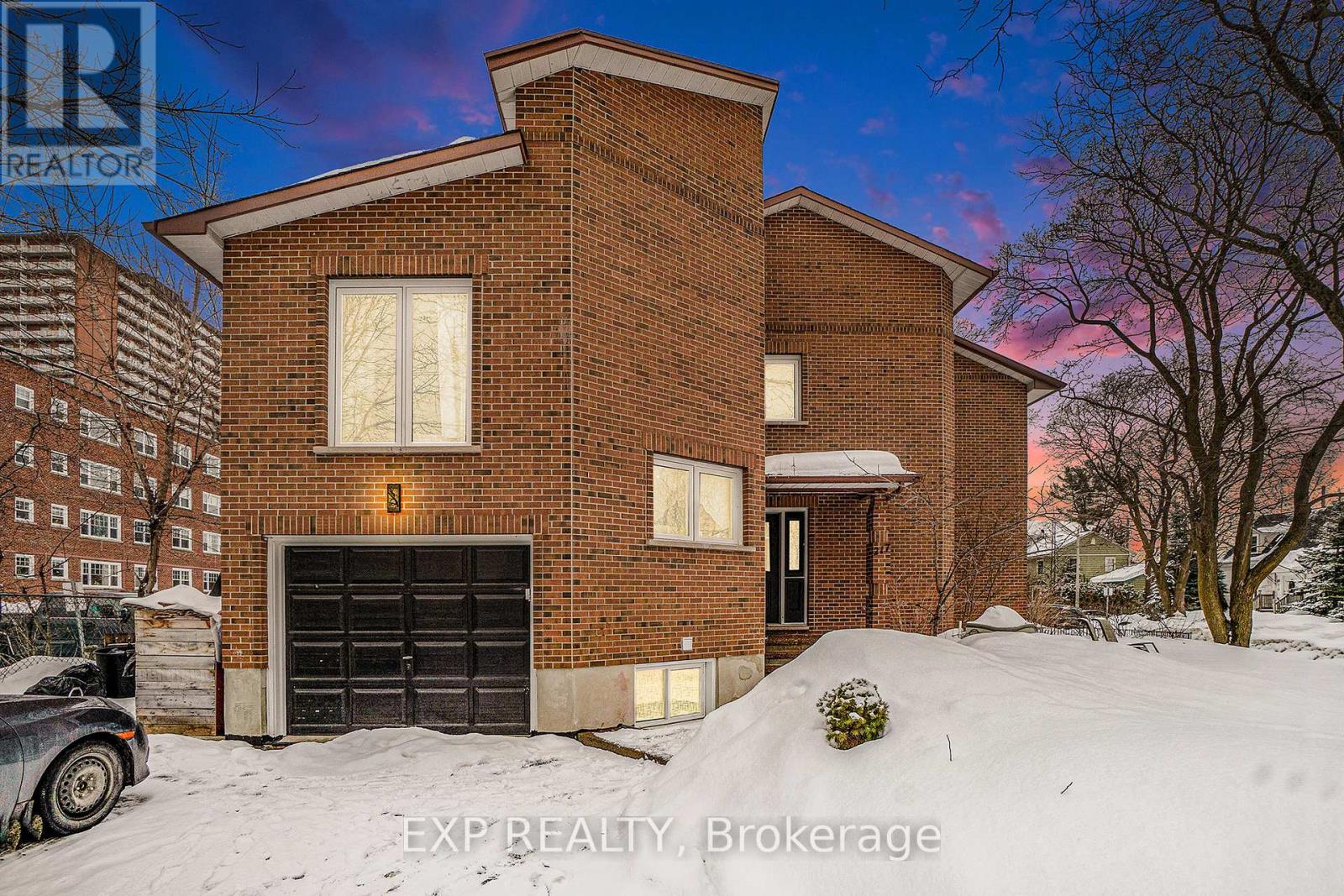Property at 217 DOVERCOURT AVENUE image 2