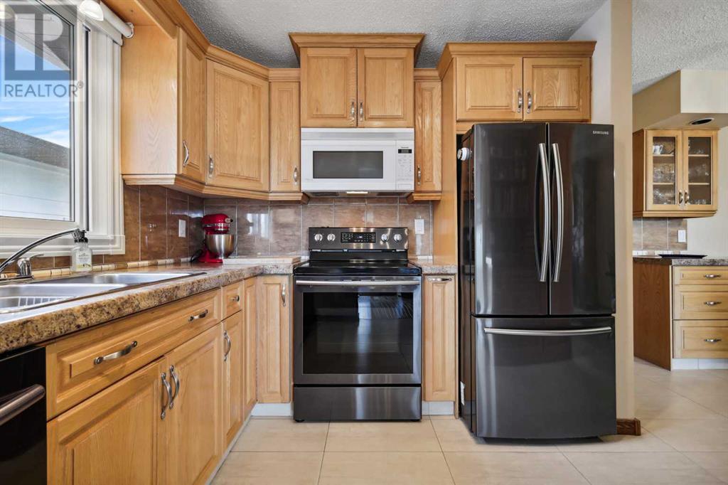 8629 34 Avenue Nw, Calgary, Alberta  T3B 1R5 - Photo 20 - A2211622