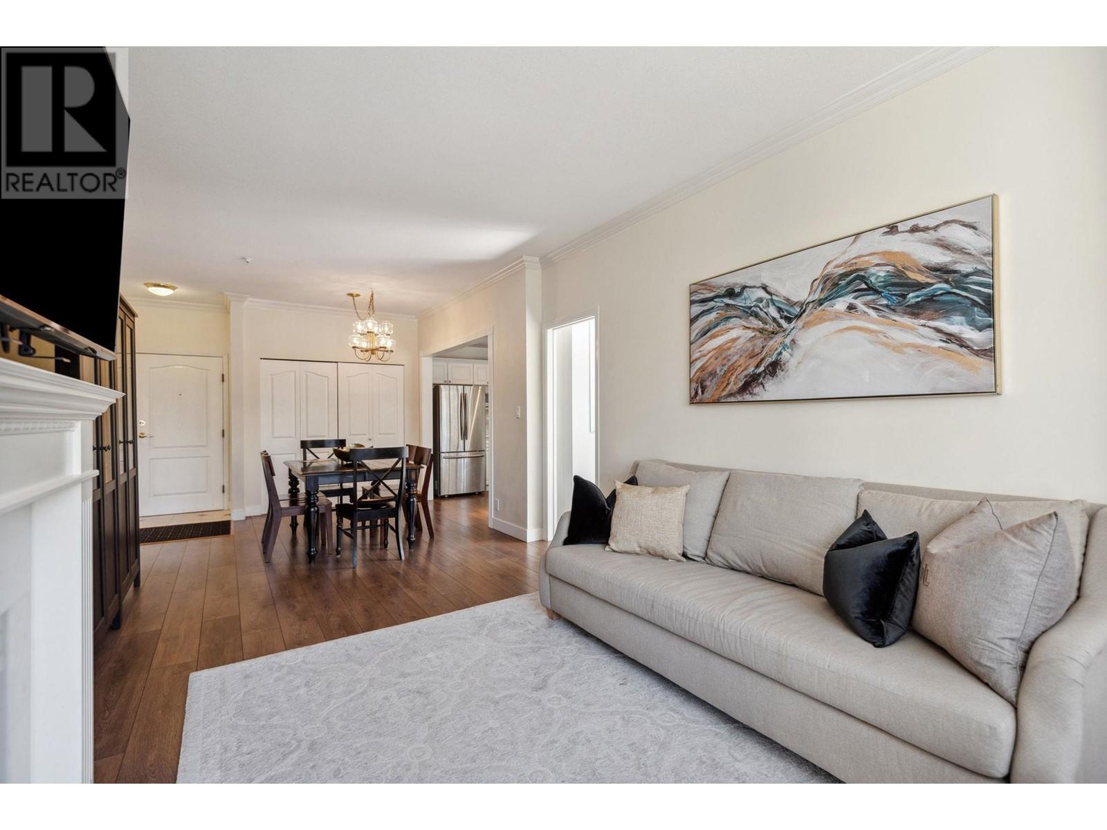 216 5735 Hampton Place, Vancouver, British Columbia  V6T 2G8 - Photo 4 - R2992627