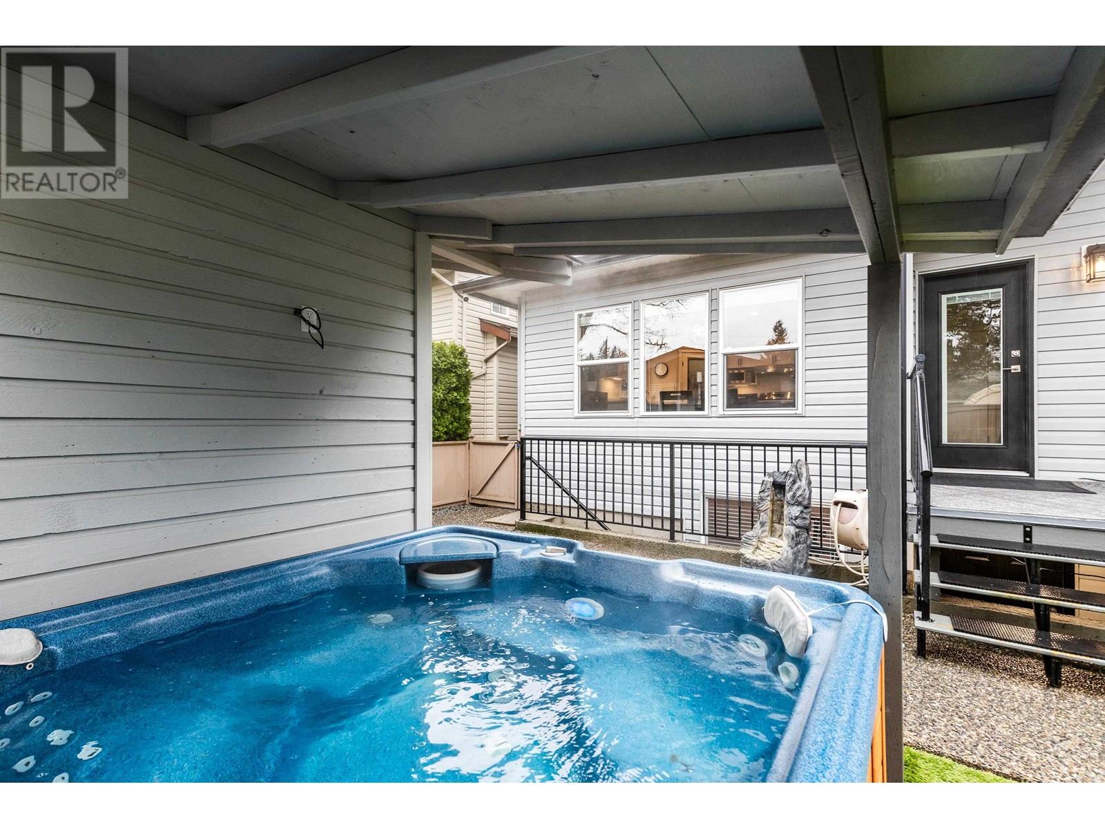 118 21868 Lougheed Highway, Maple Ridge, British Columbia  V2X 2S4 - Photo 37 - R2992677