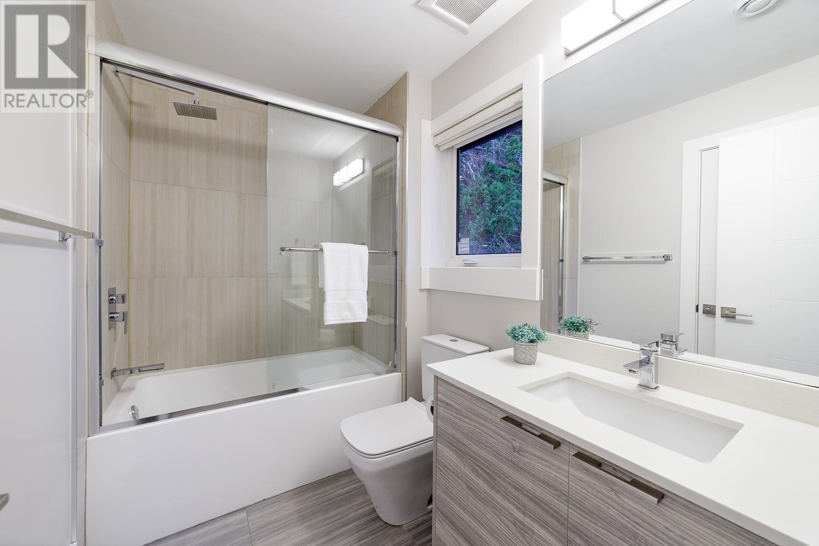 517 Granada Crescent, North Vancouver, British Columbia  V7N 3A7 - Photo 22 - R2992710
