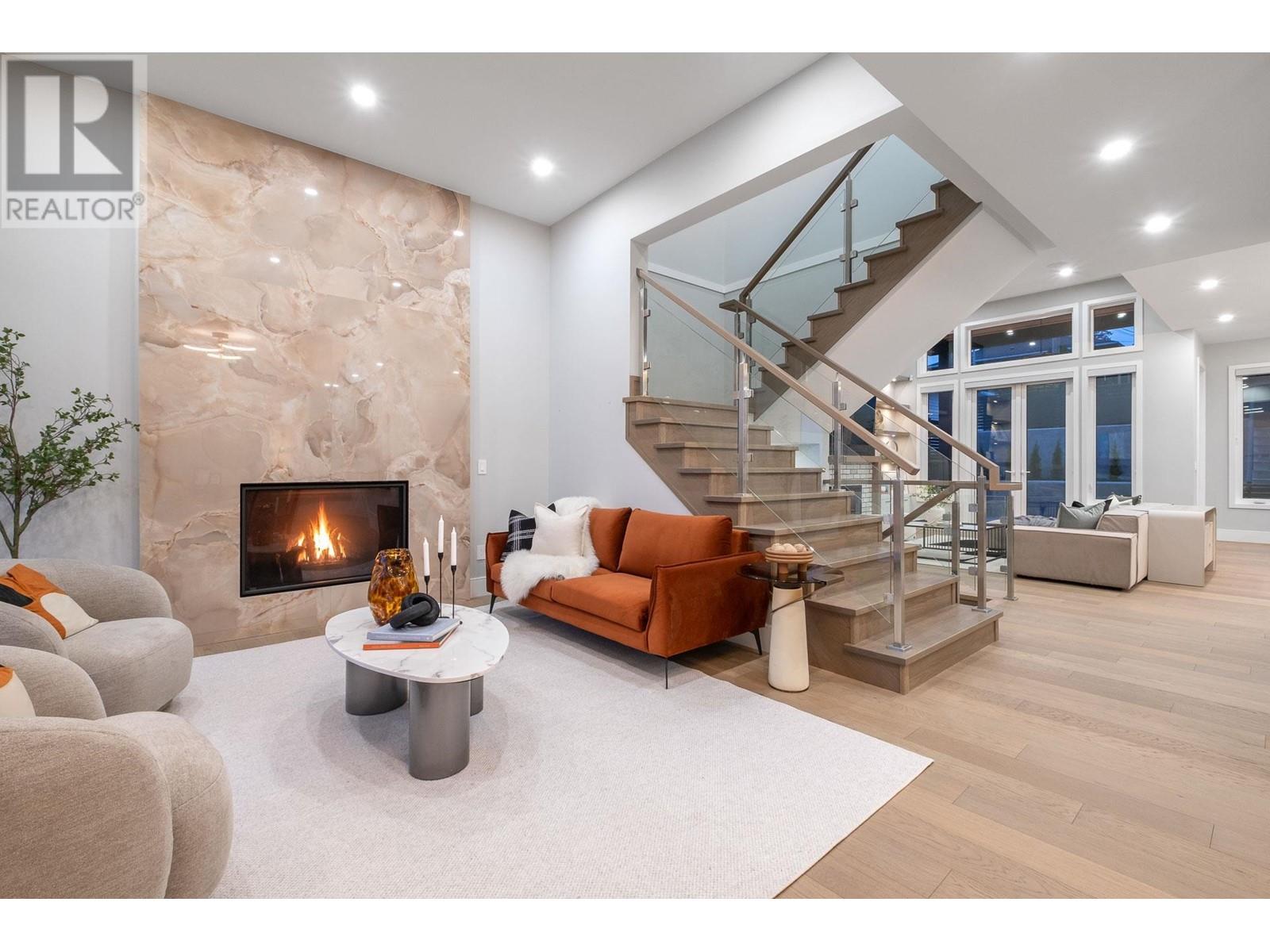 Property at 7739 LEE STREET image 3