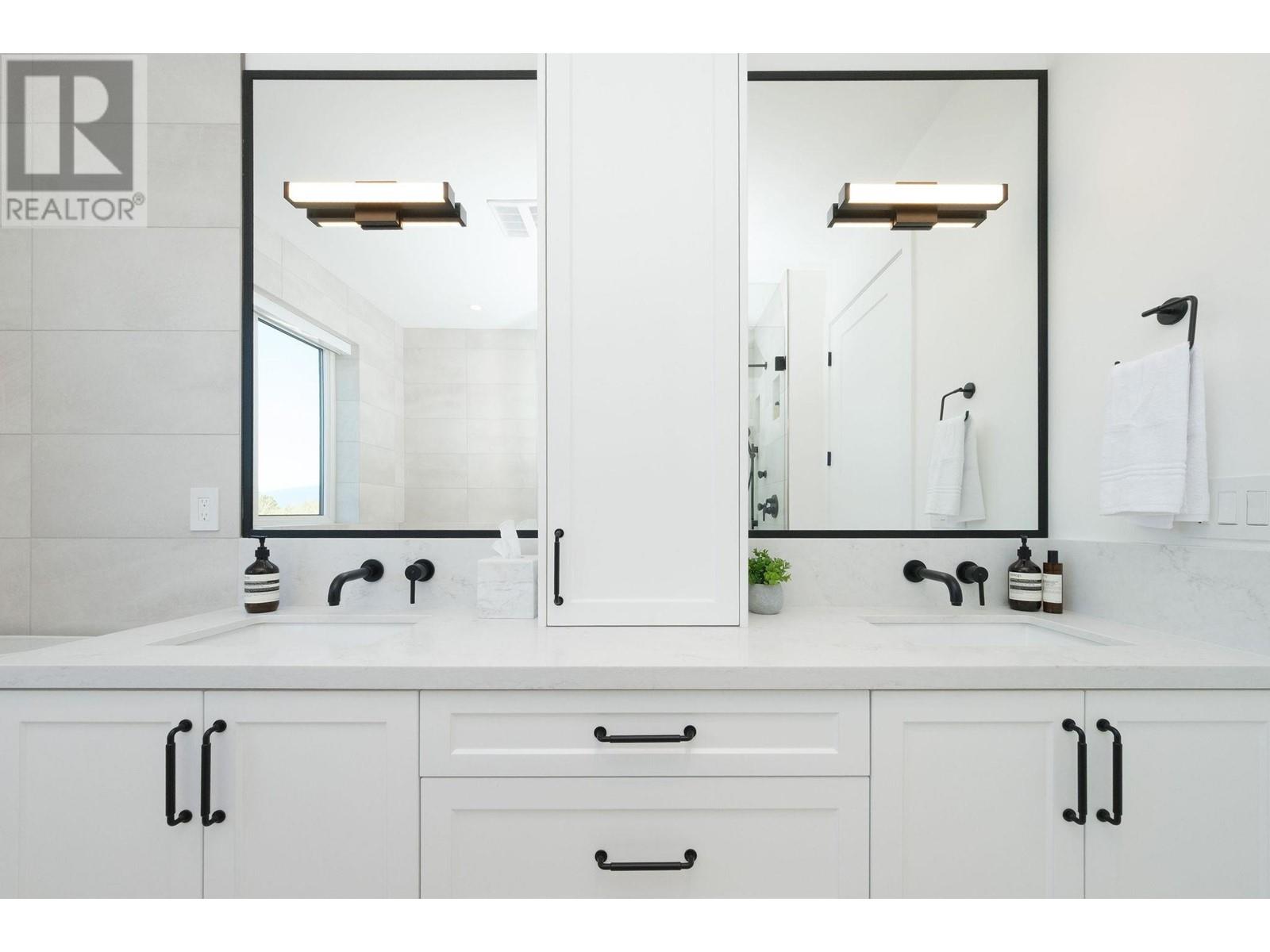 5814 Chester Street, Vancouver, British Columbia  V5W 3B5 - Photo 26 - R2992727