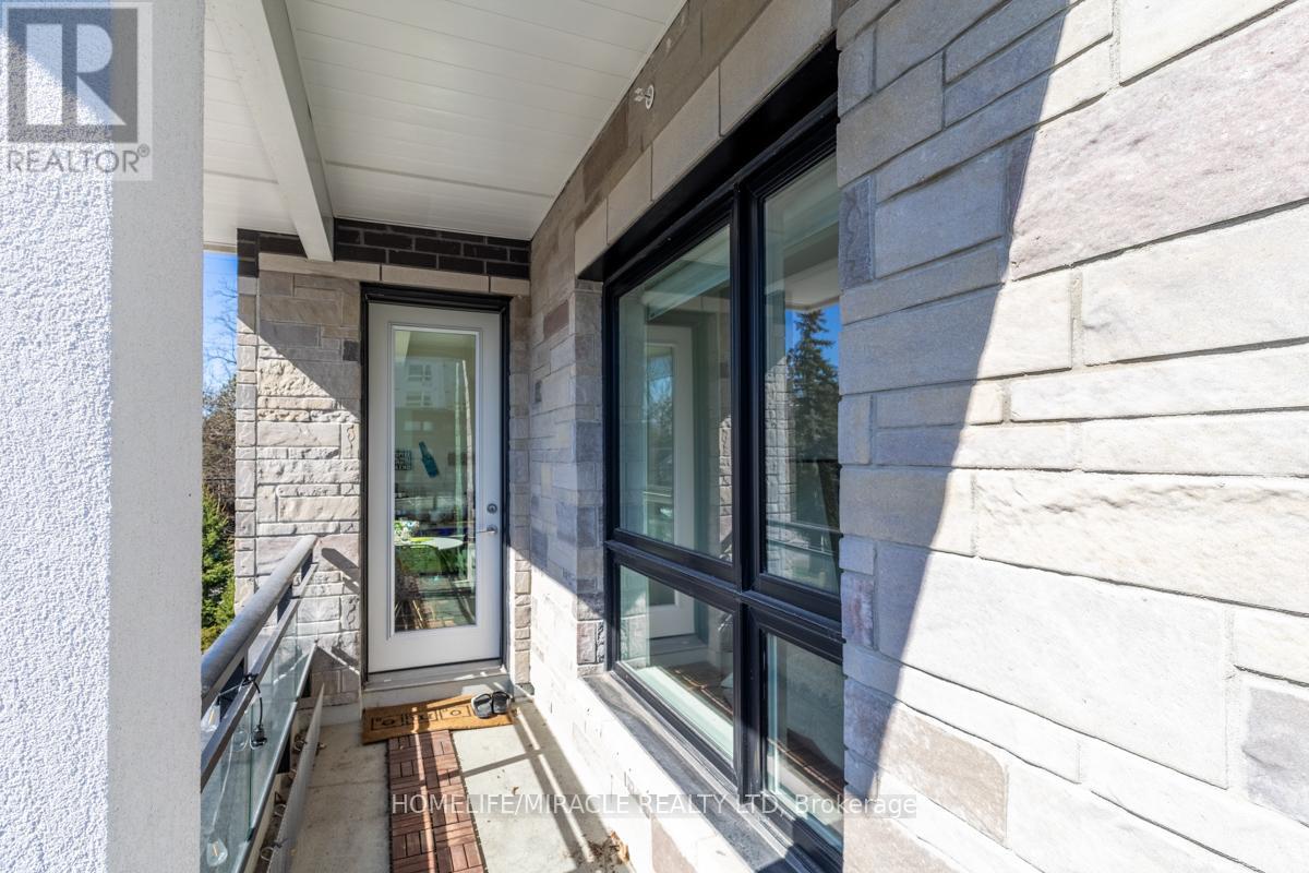 204 - 320 Plains Road E, Burlington, Ontario  L7T 0C1 - Photo 31 - W12095589
