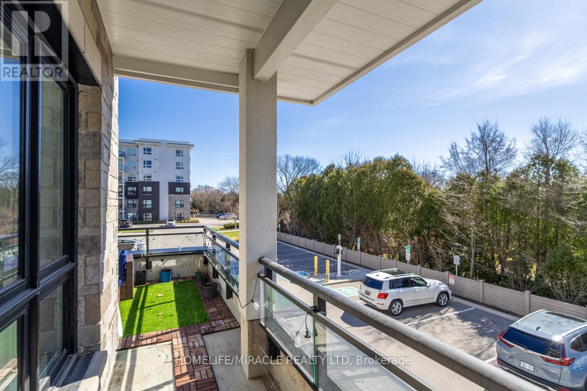 204 - 320 Plains Road E, Burlington, Ontario  L7T 0C1 - Photo 32 - W12095589
