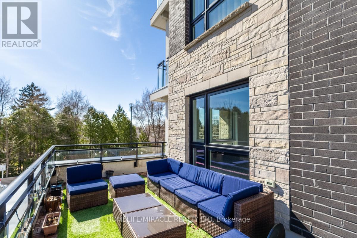 204 - 320 Plains Road E, Burlington, Ontario  L7T 0C1 - Photo 37 - W12095589