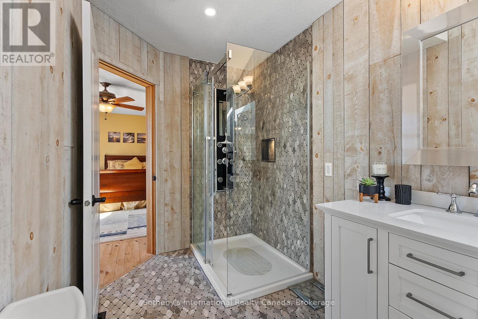 19 Hillcrest Avenue, Kawartha Lakes, Ontario  K0M 2B0 - Photo 29 - X12096989