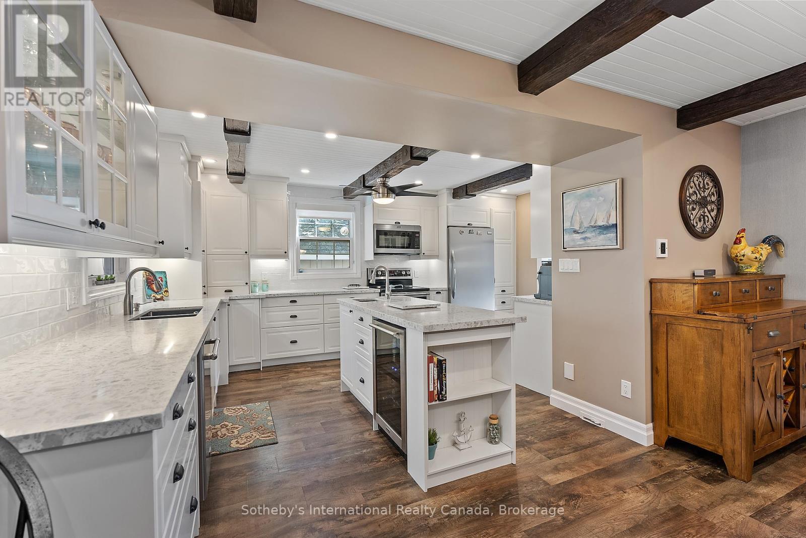 19 Hillcrest Avenue, Kawartha Lakes, Ontario  K0M 2B0 - Photo 7 - X12096989