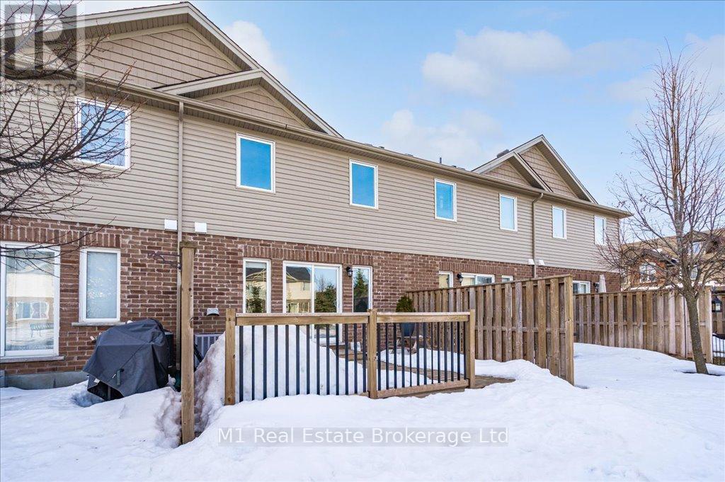 102w - 102 Westminster Crescent, Centre Wellington, Ontario  N1M 1Y8 - Photo 32 - X12096998