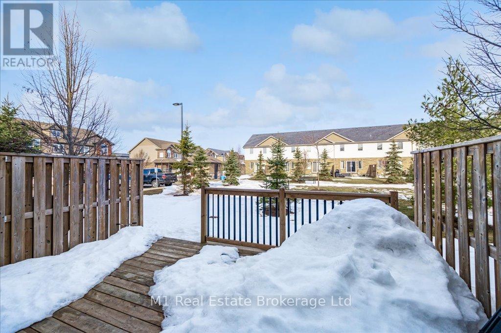 102w - 102 Westminster Crescent, Centre Wellington, Ontario  N1M 1Y8 - Photo 34 - X12096998