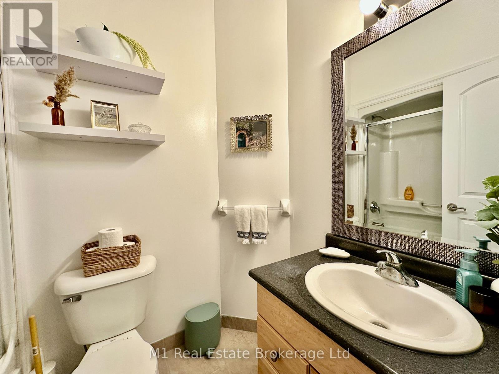 309 - 555 King Street E, Kitchener, Ontario  N2G 2L9 - Photo 4 - X12097033