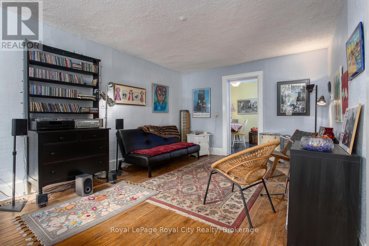 10 Pearl Street, Guelph, Ontario  N1E 2E3 - Photo 8 - X12097045