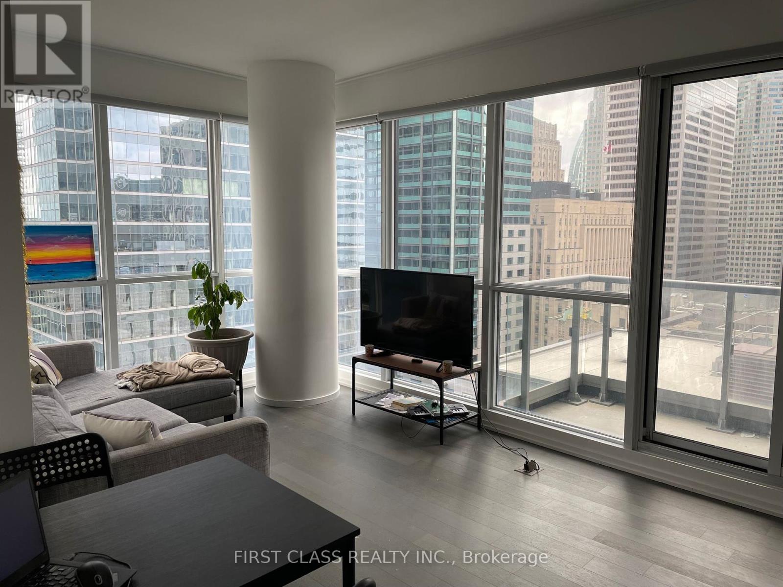 2br 2906 - 70 Temperance Street, Toronto, Ontario  M5H 0B1 - Photo 3 - C12097024