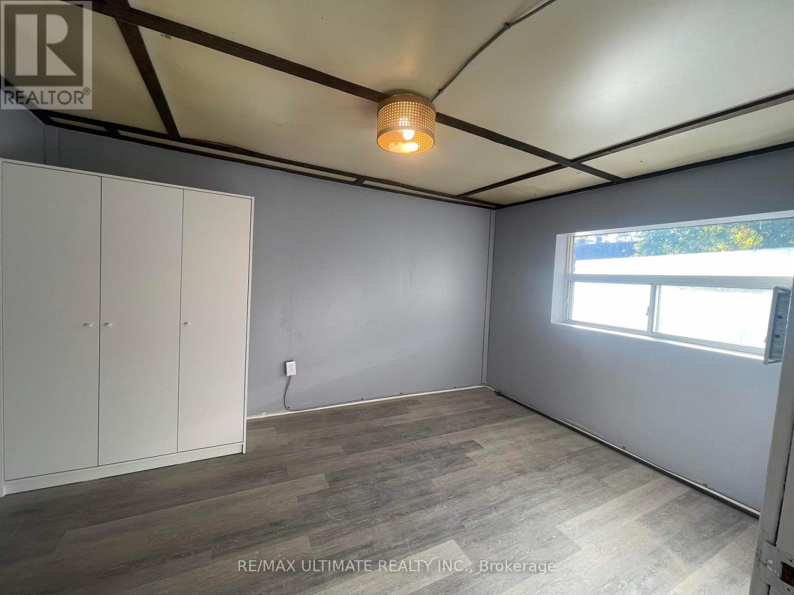 2nd Fl - 1275 Bloor Street W, Toronto, Ontario  M6H 1N7 - Photo 7 - C12096973