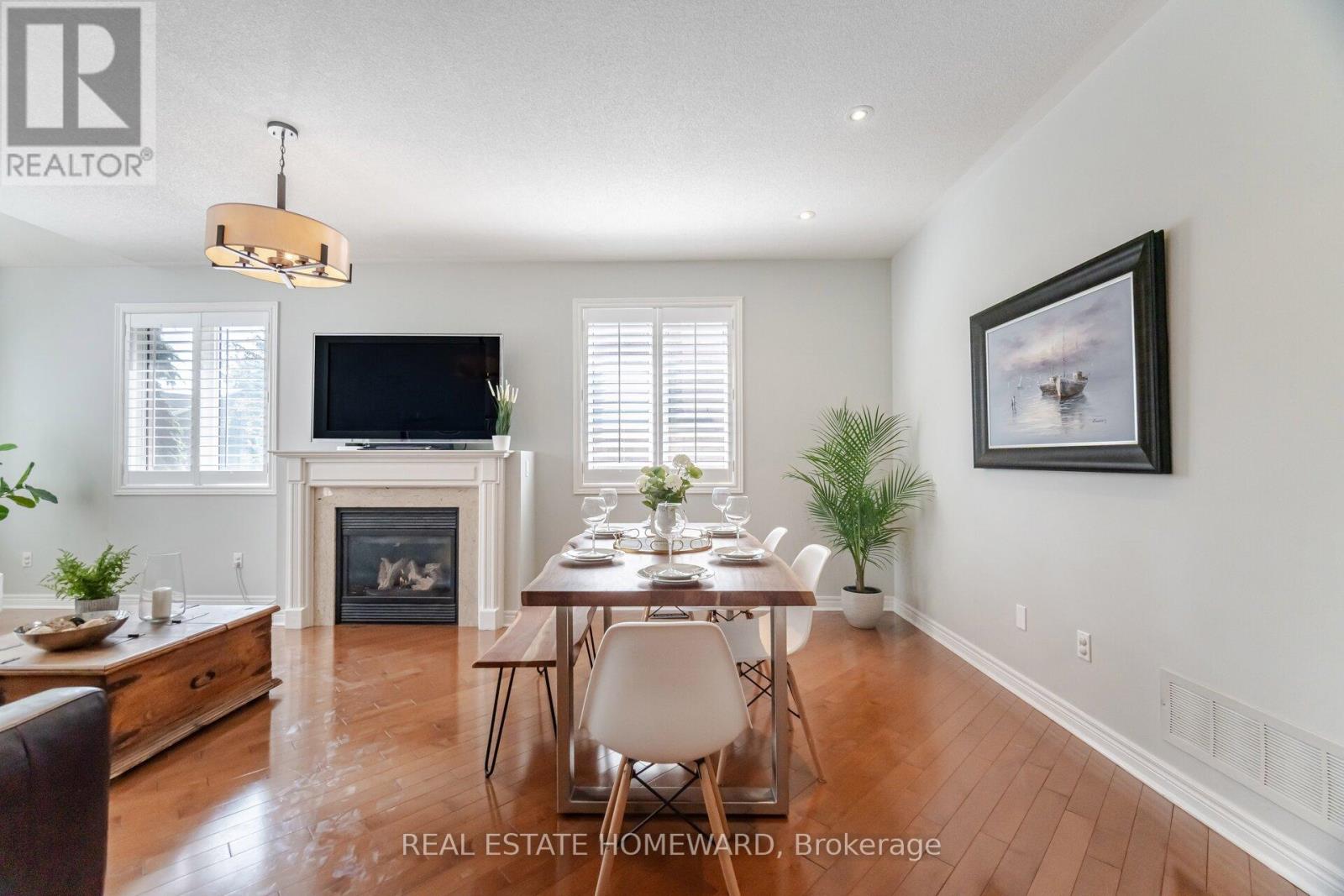 3101 Portree Crescent, Oakville, Ontario  L6M 5C4 - Photo 10 - W12069841