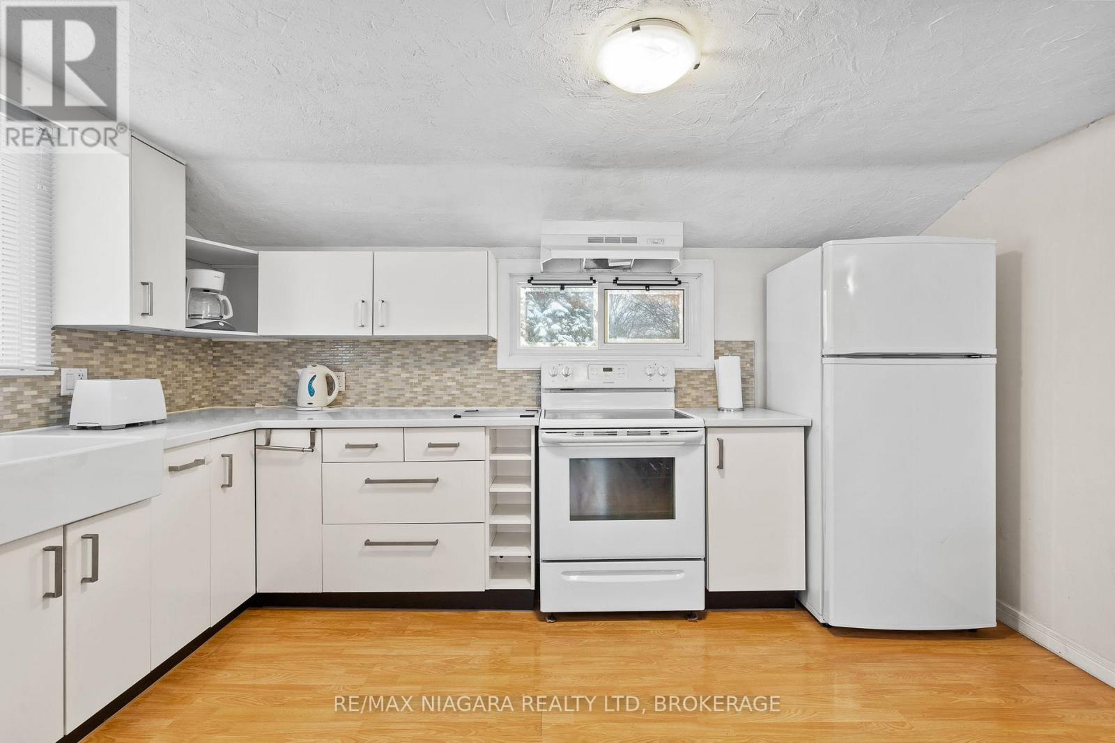 Property at 364 WILLIAM STREET image 4