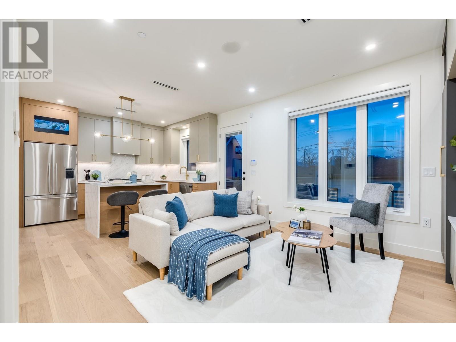 2263 E 35th Avenue, Vancouver, British Columbia  V5P 1C1 - Photo 8 - R2992716