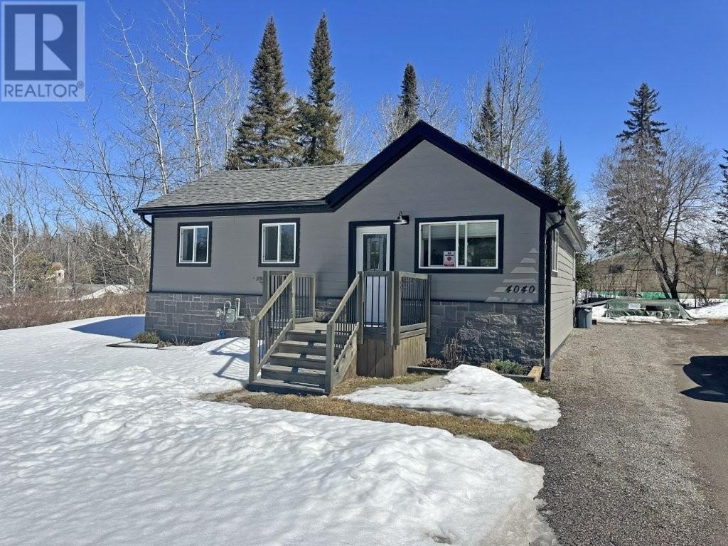 4040 Alice Ave, Thunder Bay, Ontario  P7G 2K5 - Photo 4 - TB250768