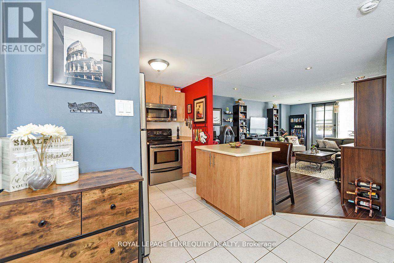 Property at 105 - 6720 GLEN ERIN DRIVE image 5